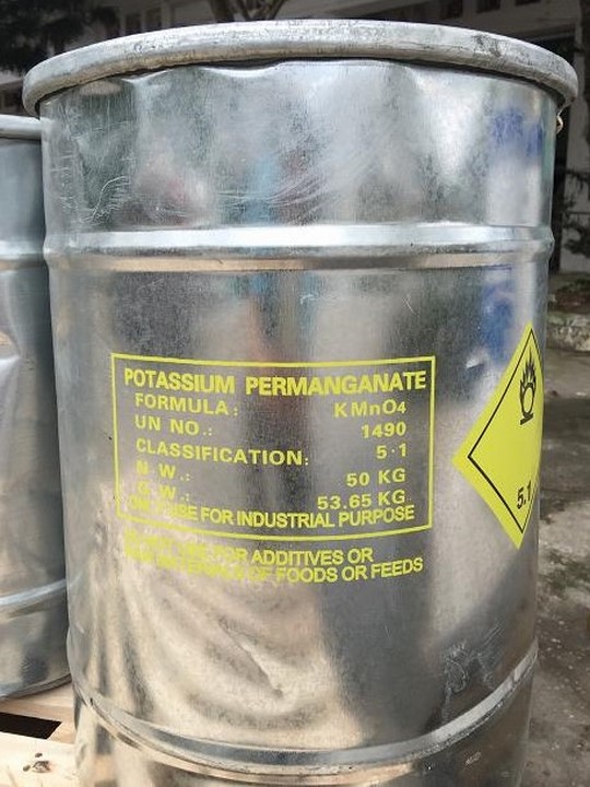 KMnO4 - Kali Permanganat - Hóa Chất Chemi Vina - Công Ty TNHH XNK TM DV Chemi Vina